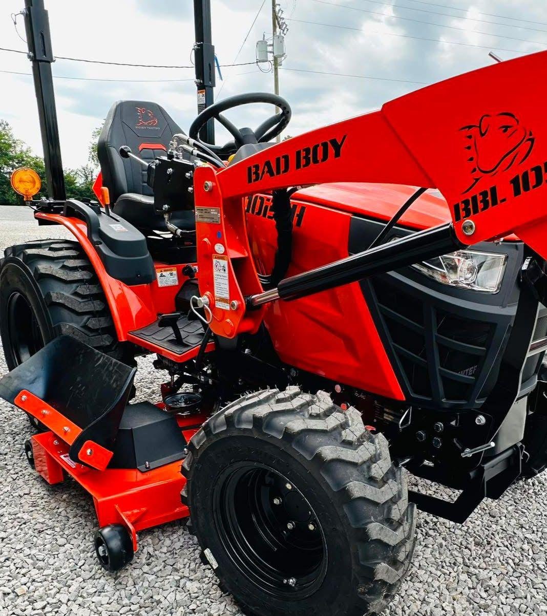 Bad Boy 1025H Tractor | Bad Boy 1025H Tractor |